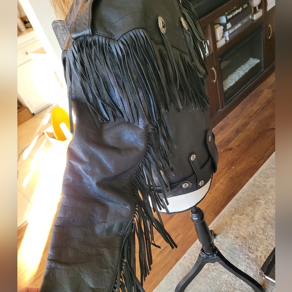Veducci Vintage Edgy Black Leather Fringe Western Jacket - Picture 3 of 7